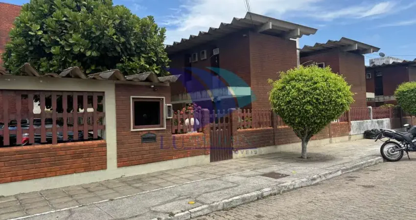 Casa com 2 quartos à venda no Portinho, Cabo Frio