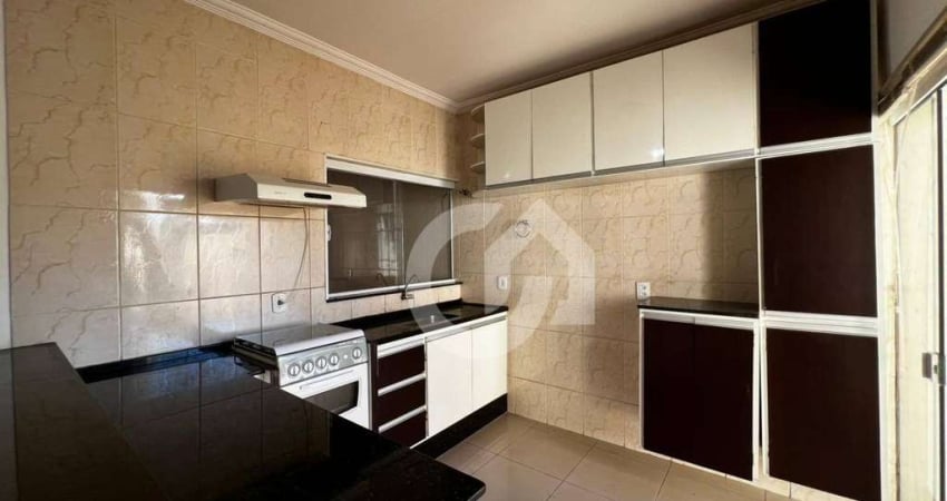 Casa com 3 dormitórios para alugar, 169 m² por R$ 2.394,84/mês - Parque Nova Carioba - Americana/SP