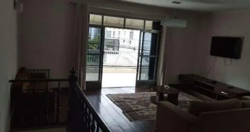 Casa com 4 quartos à venda na Rua Oswaldo Cruz, Boqueirão, Santos