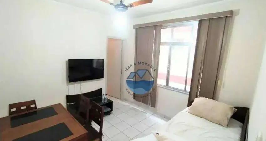 Apartamento na Quadra da Praia à Venda - Embaré, Santos