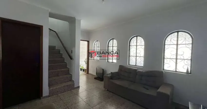 Casa com 3 quartos à venda na Rua Dona Vitorina Menk, 30, Cipava, Osasco