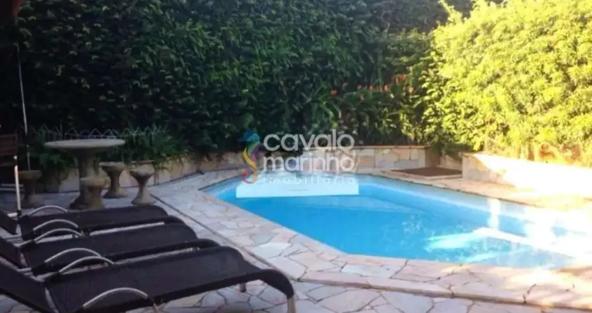 Casa à venda com 3 quartos e piscina, 284m² - Ribeirânia.