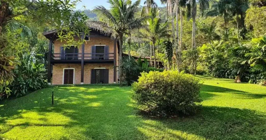 Casa com 4 dormitórios à venda, 260 m² por R$ 2.800.000,00 - Praia Vermelha - Ubatuba/SP