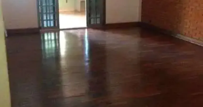 Casa com 3 dormitórios à venda, 275 m² por R$ 580.000,00 - Centro - Cravinhos/SP