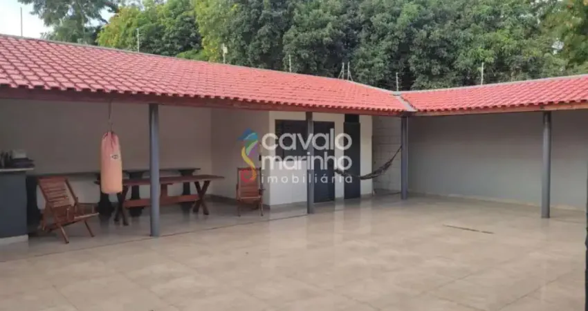 Casa à venda com 2 quartos e 4 vagas, 287m² - Ribeirânia.