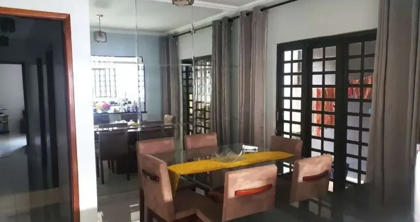 Casa com 3 dormitórios à venda, 199 m² por R$ 375.000 - Ipiranga - Ribeirão Preto/SP