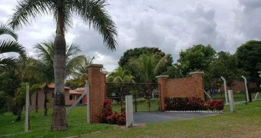 Chácara com 4 dormitórios à venda, 4050 m² por R$ 740.000,00 - Zona Rural - Cajuru/SP