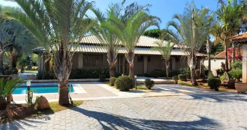 Chácara com 4 dormitórios à venda, 2500 m² por R$ 1.490.000,00 - Condomínio Estância Beira Rio - Jardinópolis/SP