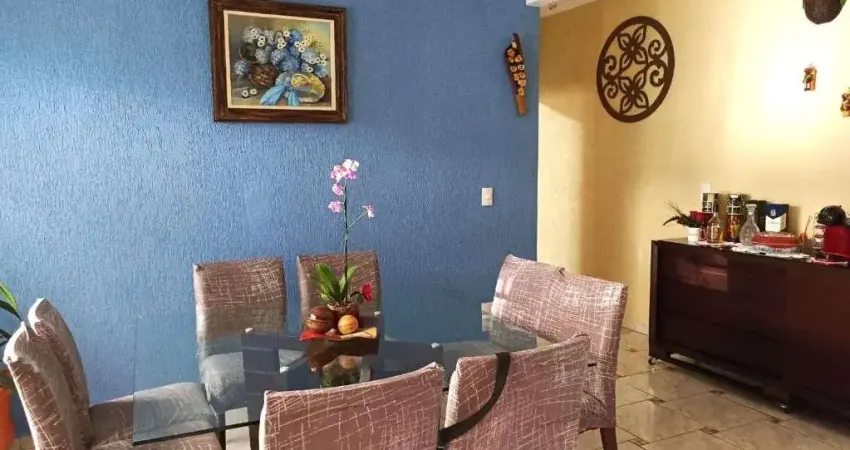 Casa com 3 dormitórios à venda, 312 m² por R$ 750.000,00 - Parque Residencial Vale do Sol - Araraquara/SP