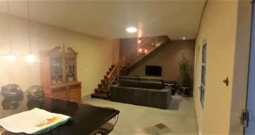 Casa com 1 dormitório à venda, 240 m² por R$ 430.000,00 - Jardim Centenário - Ribeirão Preto/SP