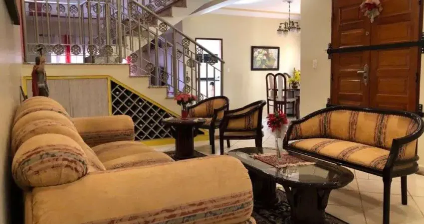 Casa com 4 dormitórios à venda, 330 m² por R$ 1.200.000,00 - Jardim Califórnia - Ribeirão Preto/SP