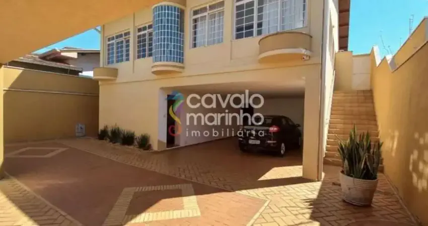 Casa à venda com 3 quartos, piscina e com 3 vagas, 280m² - ribeirânia.