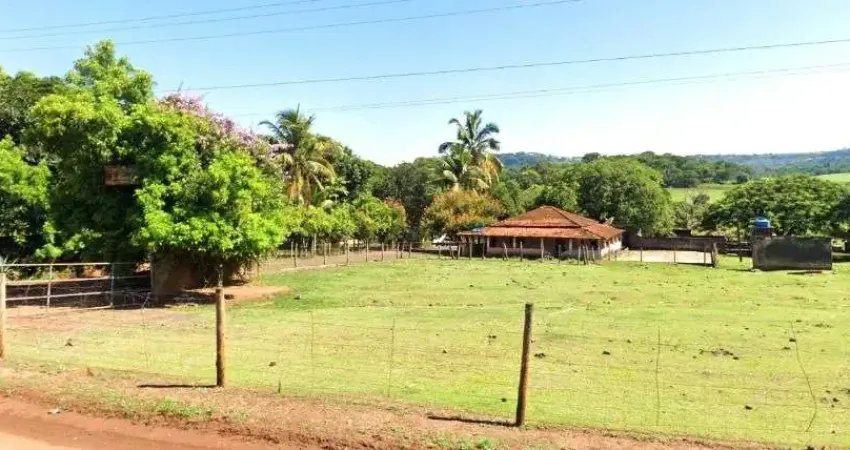 Sítio com 2 dormitórios para alugar, 36000 m² por R$ 4.500,00/mês - Zona Rural - Serra Azul/SP