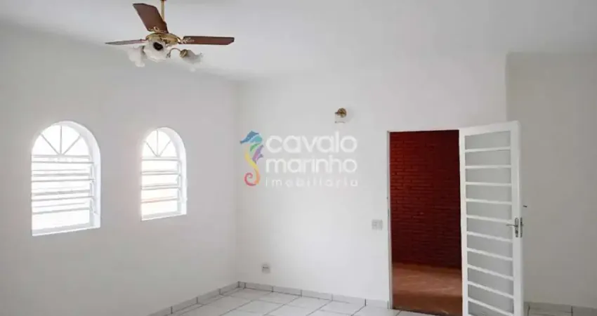 Casa à venda com 3 quartos, piscina e 4 vagas, 181m² - vila tibério.
