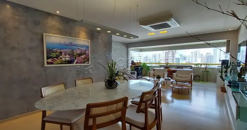 3 Quartos, 136m², 2 Vagas Excelente Localização no Graças