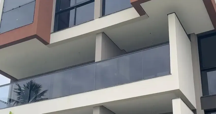 APTº 01quato,01 vaga fixa pé na areia em muro alto.