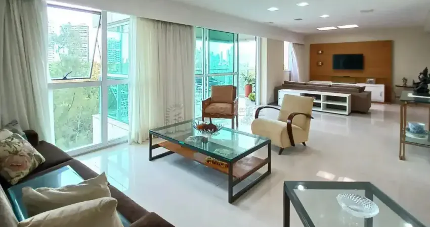Excelente apartamento muito bem localizado no bairro da Jaqueira