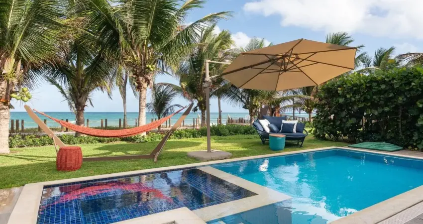 Casa alto padrão frente mar de muro alto, 100% mobiliada, 04 quartos