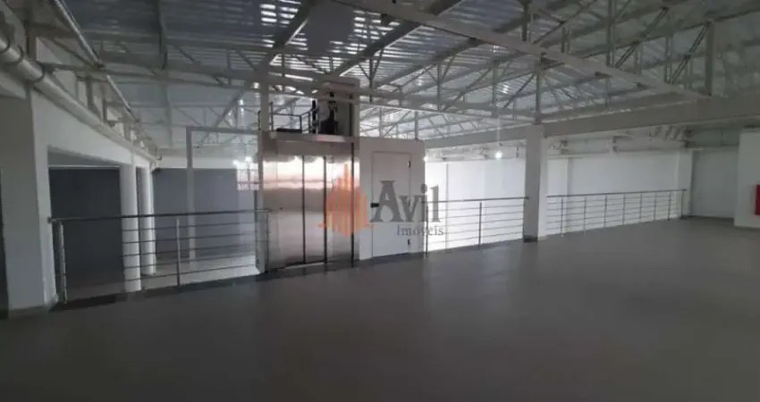 Galpão comercial 1.800m² para Locação na Penha