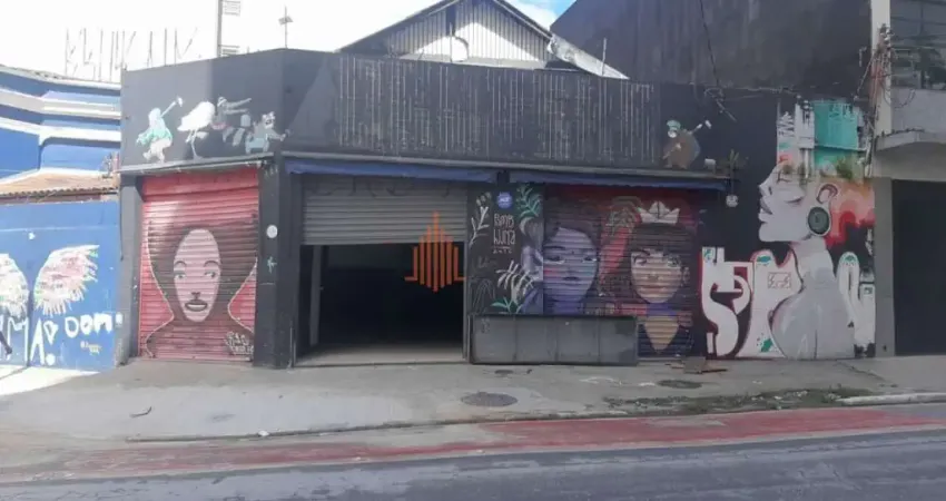 Galpão Comercial 380m² para Locação na Santa Cecília