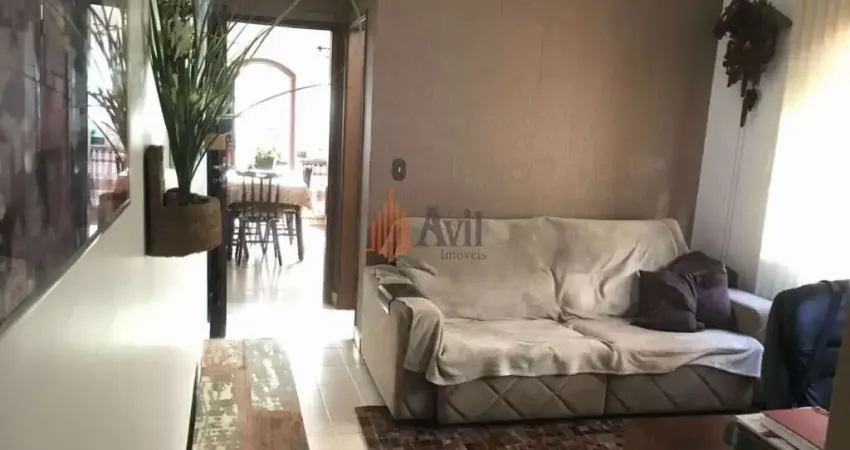 Sobrado Residencial 265m² com 3 quartos, 1 suíte à Venda no Carrão