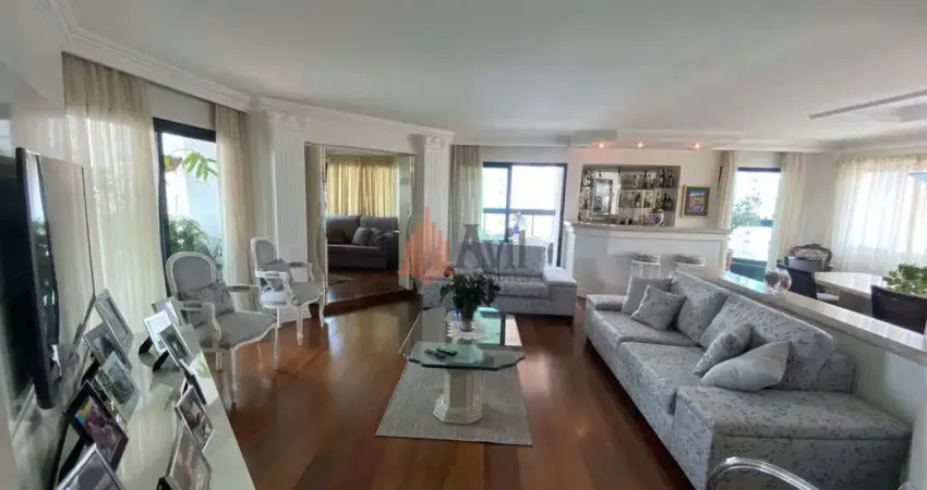 Apartamento 202m² com 4 suítes à Venda no Anália Franco