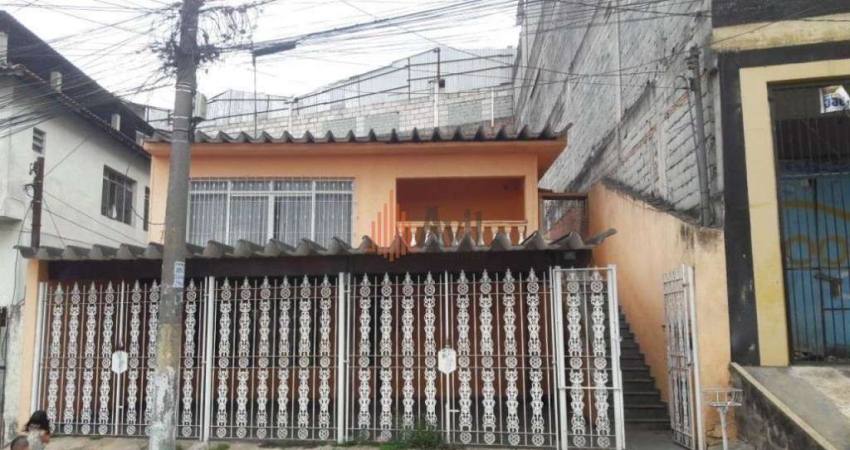 Casa Residencial 242m² com 3 dormitórios à Venda em Guarulhos