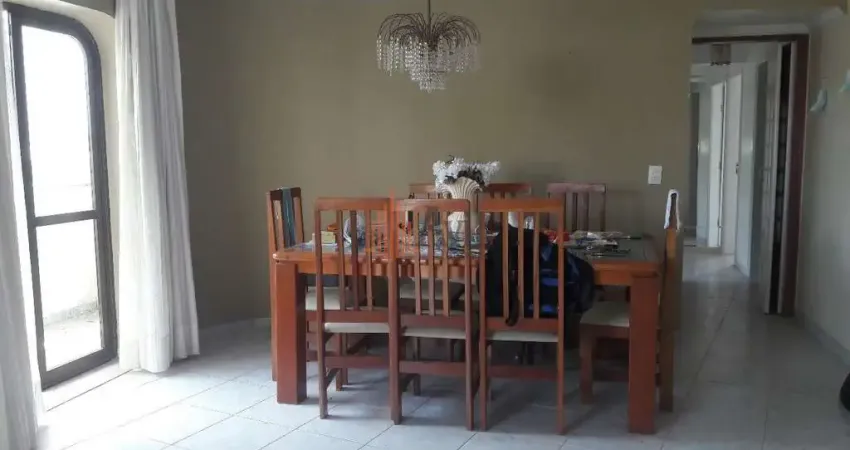 Apartamento 119m² com 3 quartos, 1 suítes à Venda na Mooca