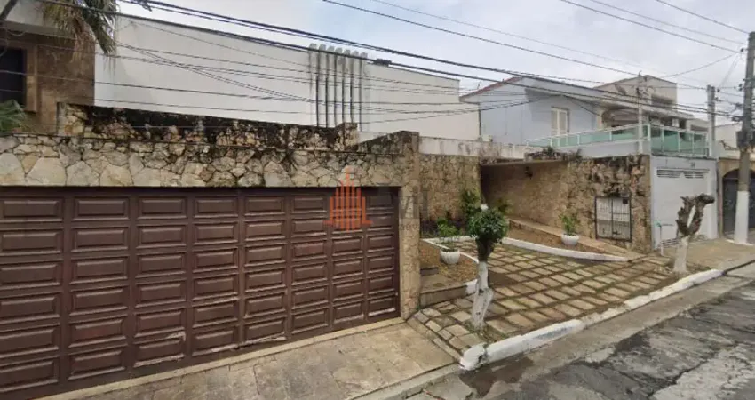 Sobrado Residencial 450m² com 4 quartos, 1 suíte para Venda ou Locação na Mooca