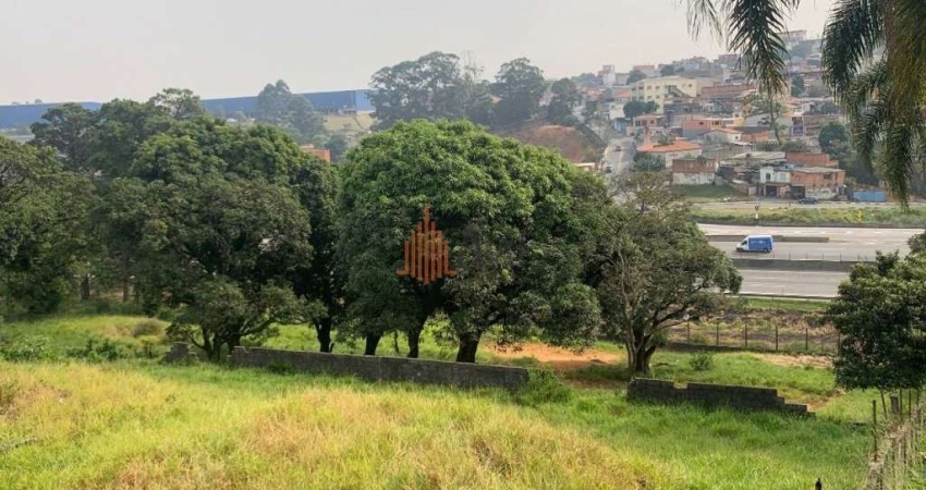 Área Comercial 10.500m² à Venda em Guarulhos