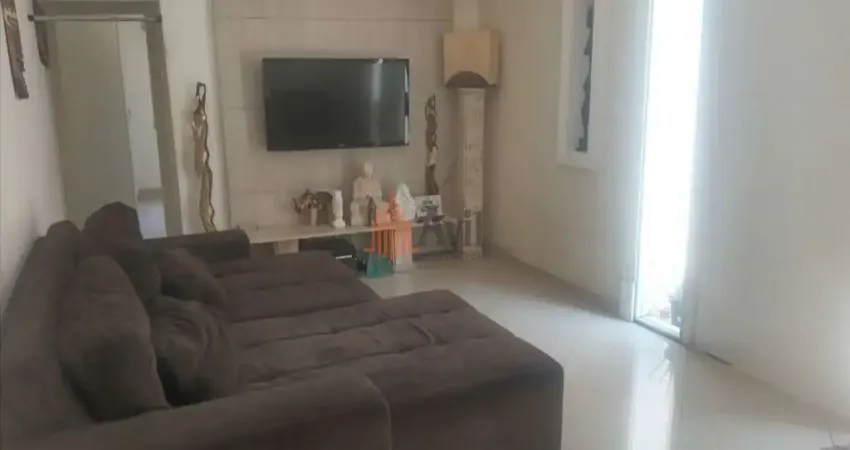Casa Residencial 360m² com 3 quartos, 1 suíte à Venda no Tatuapé