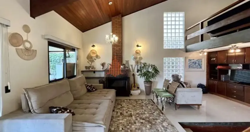 Sobrado residencial 212m² com 3 quartos, 1 suíte à venda em santana de parnaíba