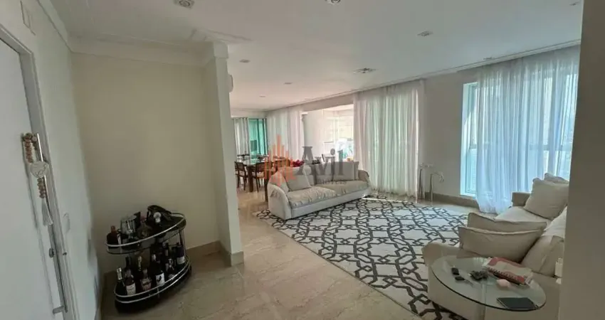 Apartamento 335m² com 4 quartos, 4 suítes e 4 vagas à Venda no Anália Franco