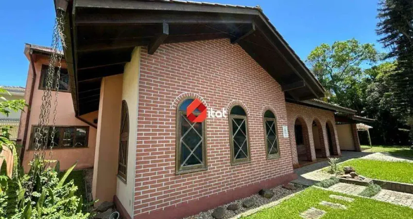 Casa com 5 quartos para alugar no Centro, Jaraguá do Sul 