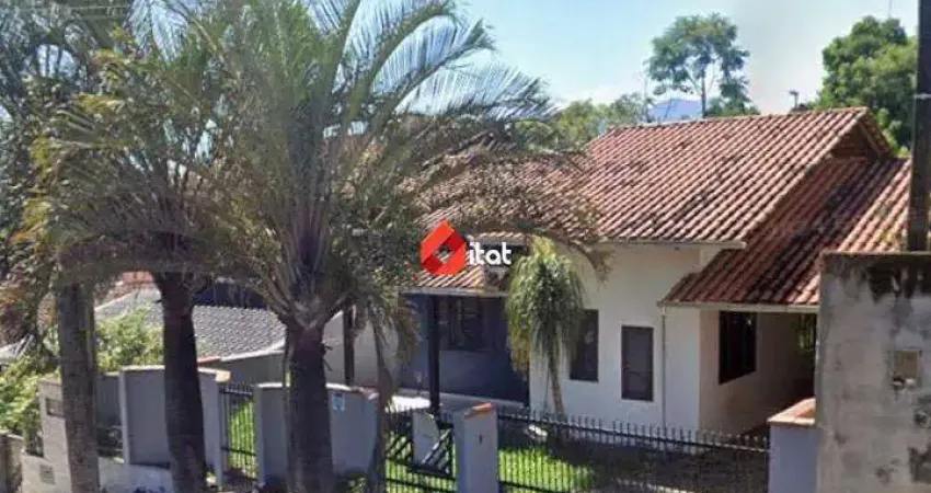 Casa à venda no Rau, Jaraguá do Sul