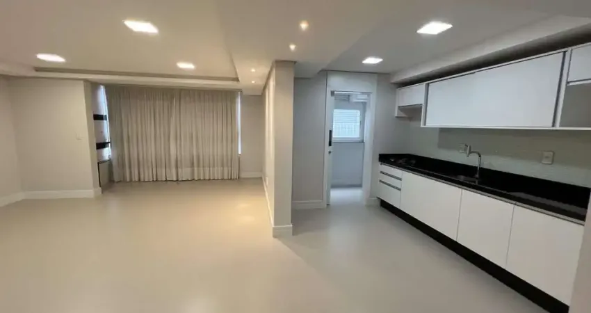 Apartamento para aluguel, 3 quartos, 1 suíte, 1 vaga, Centro - Jaraguá do Sul/SC