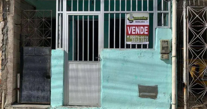 Apartamento com 3 quartos à venda, 57 m² por R$ 135.00 - Uruguai - Salvador/BA