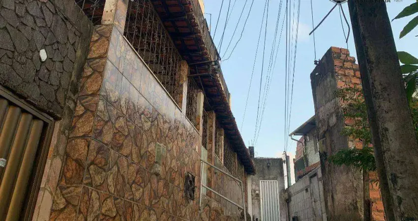 Casa com 2 quartos à venda, 30 m² por R$ 180.000 - Fazenda Grande do Retiro - Salvador/BA