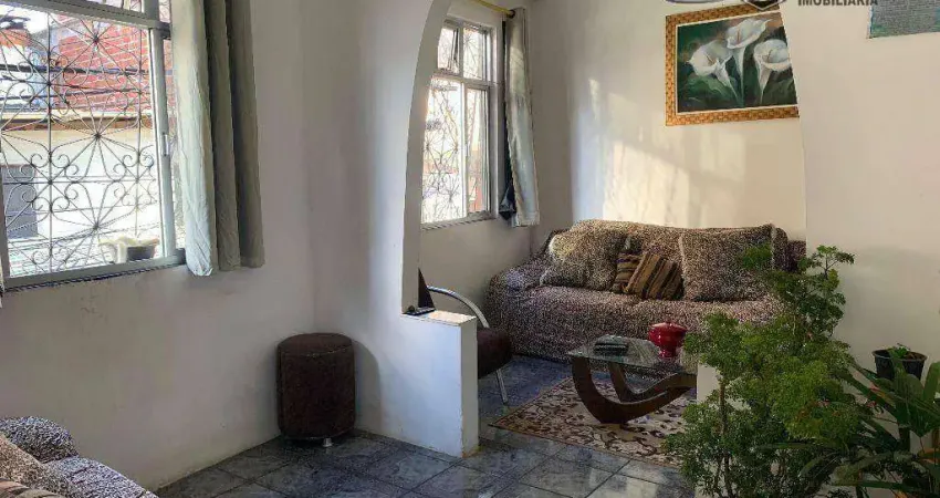Apartamento com 2 dormitórios à venda, 104 m² por R$ 160.000,00 - Pero Vaz - Salvador/BA
