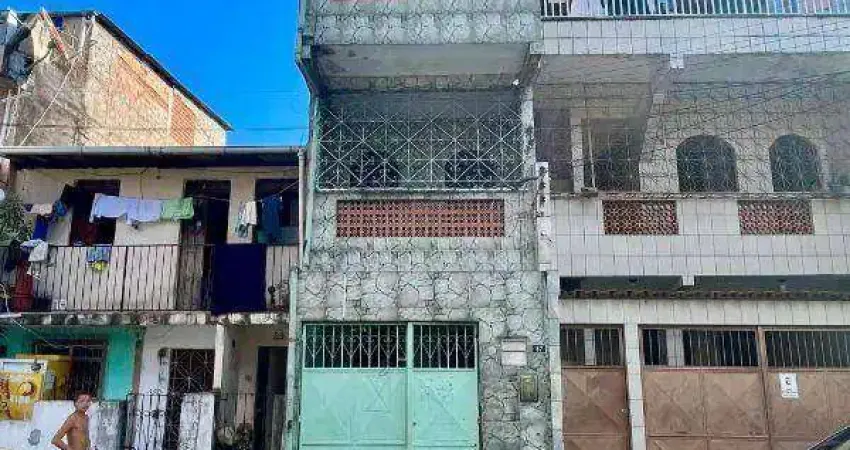 Casa com 2 quartos à venda, 75 m² por R$ 150.000 - Vila Rui Barbosa - Salvador/BA
