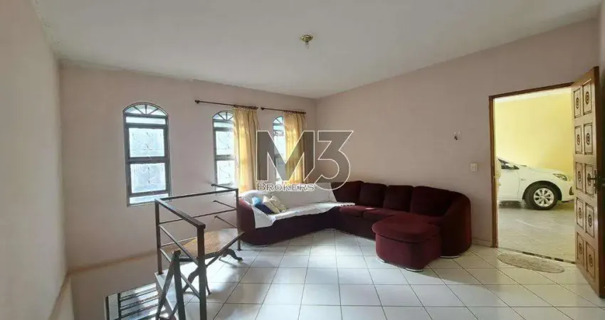 Sobrado à venda em Campinas, Parque São Quirino, com 3 quartos, com 195.28 m²