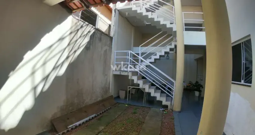Casa com 4 quartos à venda no Parque Residencial Laranjeiras, Serra 