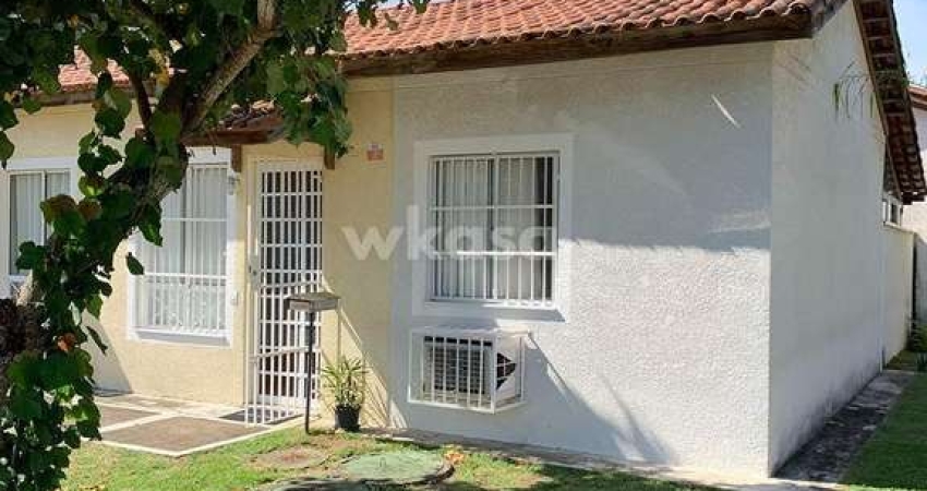 Casa em condomínio fechado com 2 quartos à venda na Praia da Baleia, Serra 