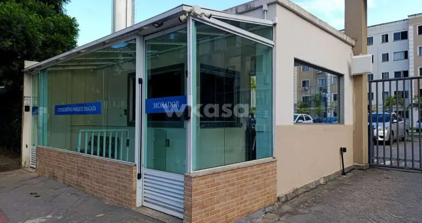 Apartamento em Colina de Laranjeiras  -  Serra