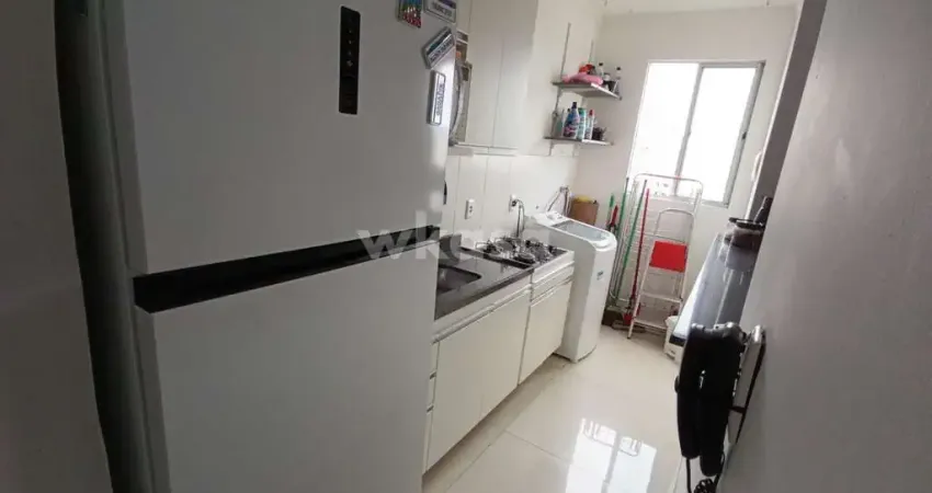 Apartamento em Colina de Laranjeiras  -  Serra