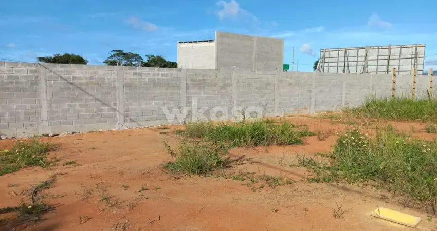 Lote / Terreno em Manguinhos  -  Serra