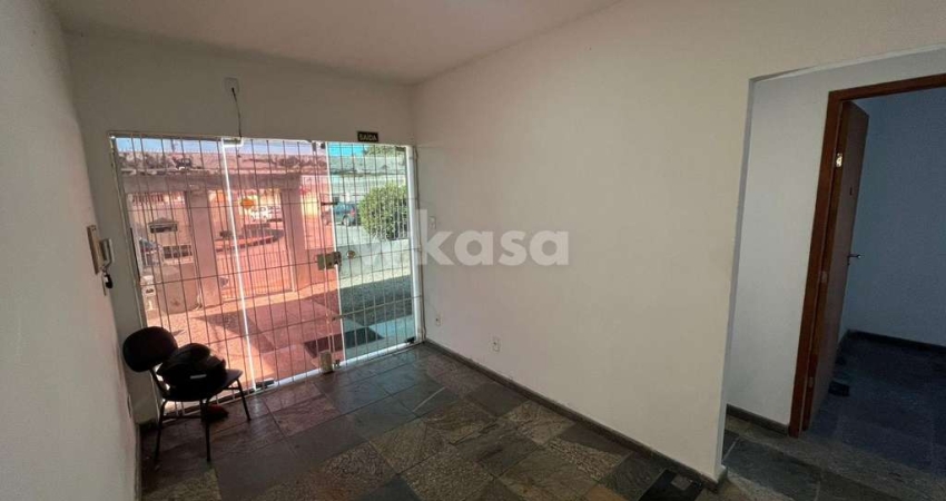 Casa em Parque Residencial Laranjeiras  -  Serra