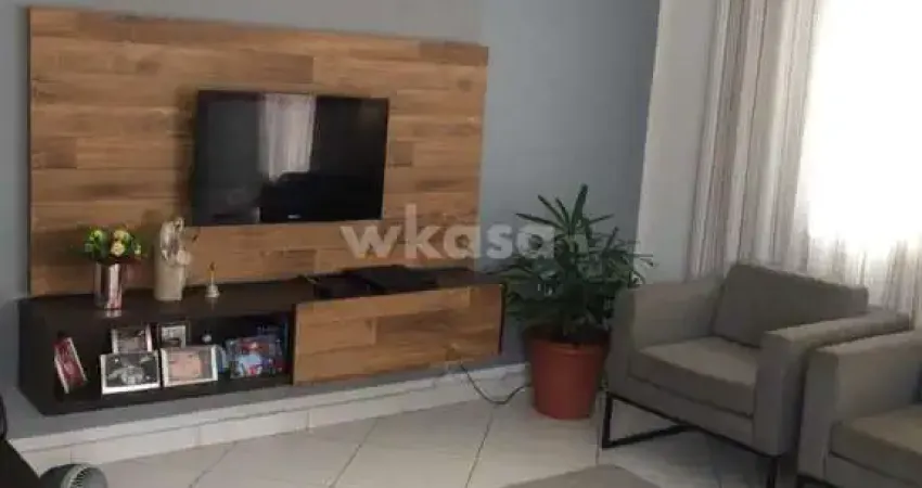Casa Duplex em Alterosas  -  Serra
