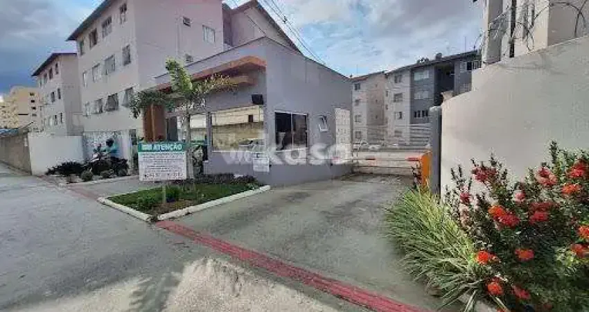 Apartamento com 2 quartos para alugar no Colina de Laranjeiras, Serra 