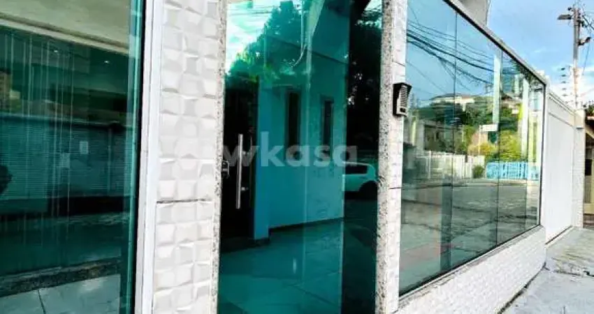 Casa com 4 quartos à venda na Rua Engenheiro Luiz Carlos Pereira, 216, Jardim Camburi, Vitória